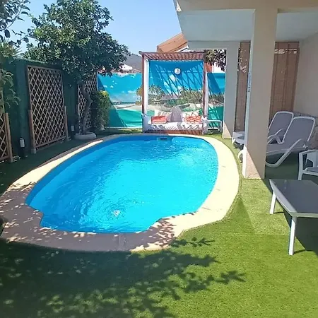 Casa De Verano * Pineda de Mar